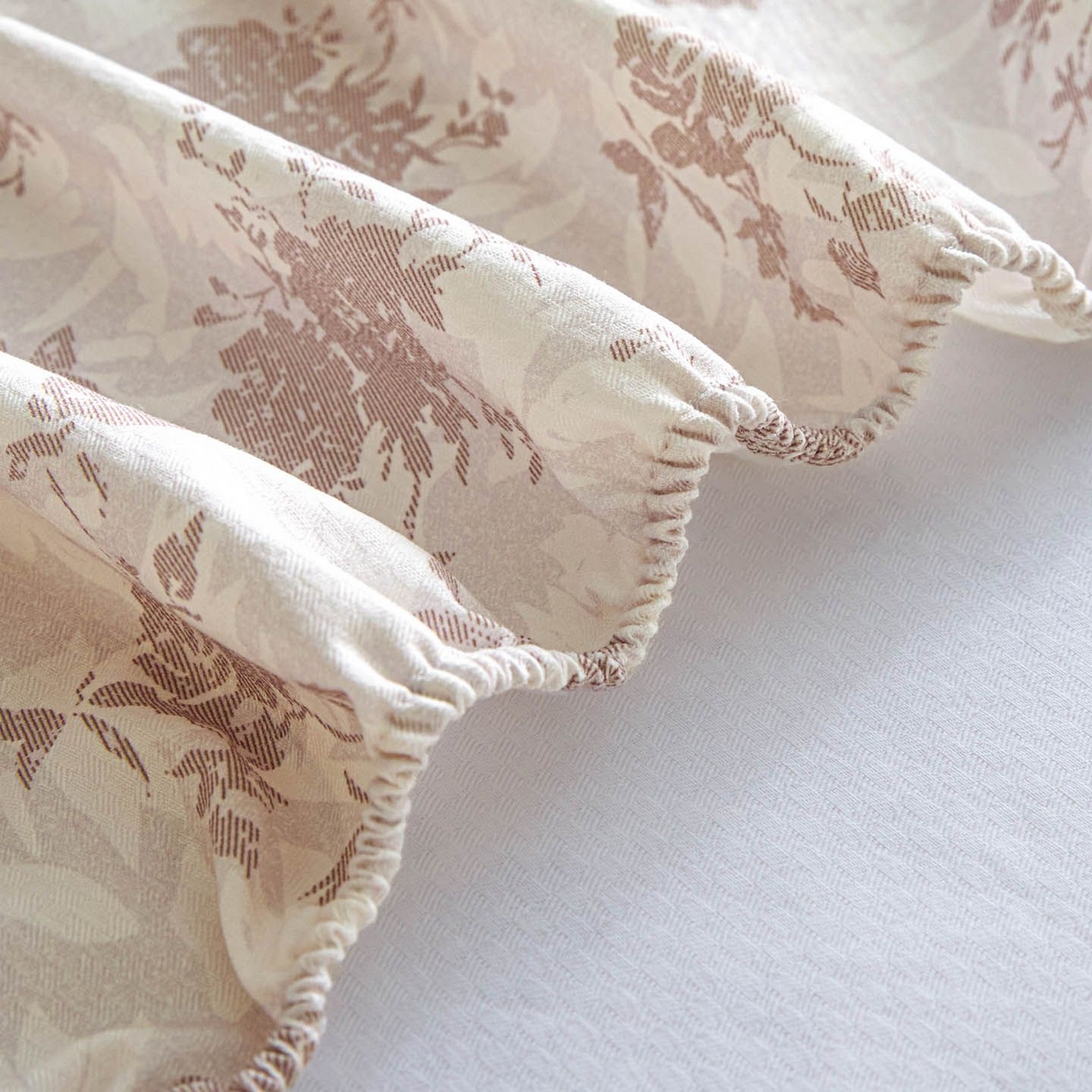 91家纺网 家纺一手货源 找家纺 涵宸家纺 2026新款全棉提花老粗布-单床笠 床笠-暖花甜梦