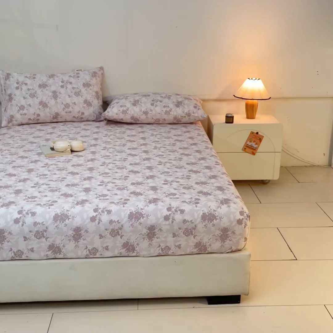 91家纺网 家纺一手货源 找家纺 涵宸家纺 2026新款全棉提花老粗布-单床笠 床笠-暖花甜梦