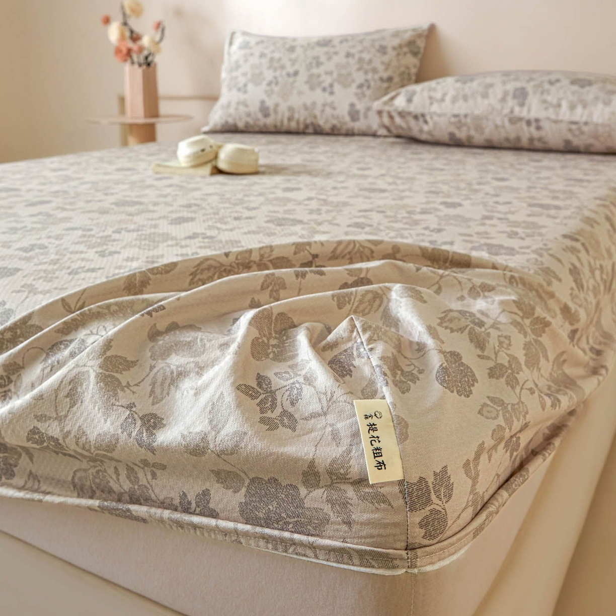 91家纺网 家纺一手货源 找家纺 涵宸家纺 2026新款全棉提花老粗布-单床笠 床笠-藤间花