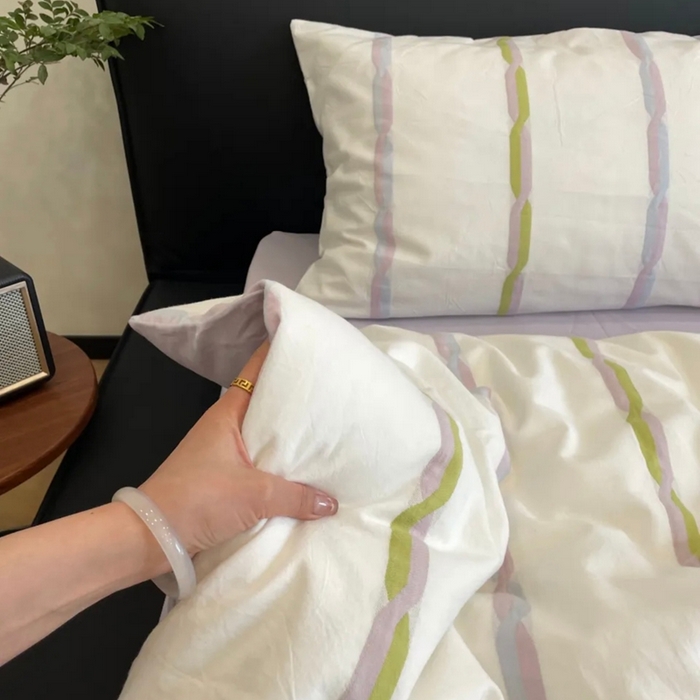 91家纺网 家纺一手货源 找家纺 双层纱家居 2025新款彩纱稿花全棉纯棉色织提花四件套 彩砂色织稿花紫色