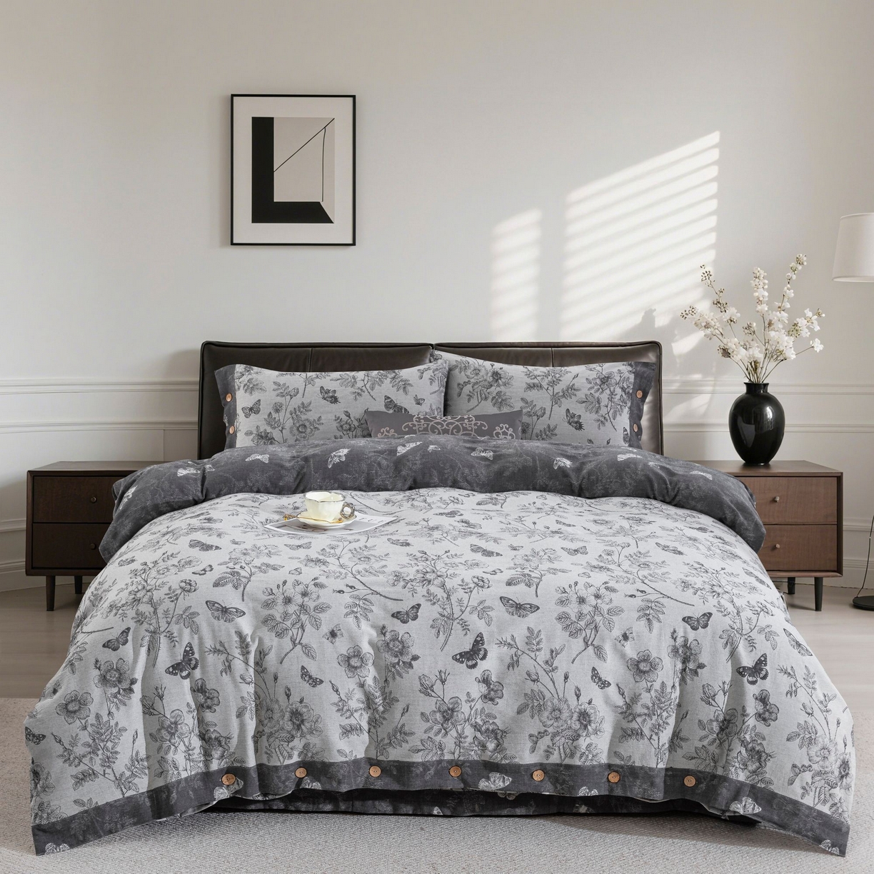 91家纺网 家纺一手货源 找家纺 （总）双层纱家居 2025新款全棉纯棉色织提花纽扣款四件套-羽花蝶