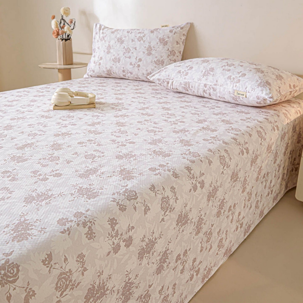 91家纺网 家纺一手货源 找家纺 涵宸家纺 2026新款全棉提花老粗布-单床单 床单-暖花甜梦