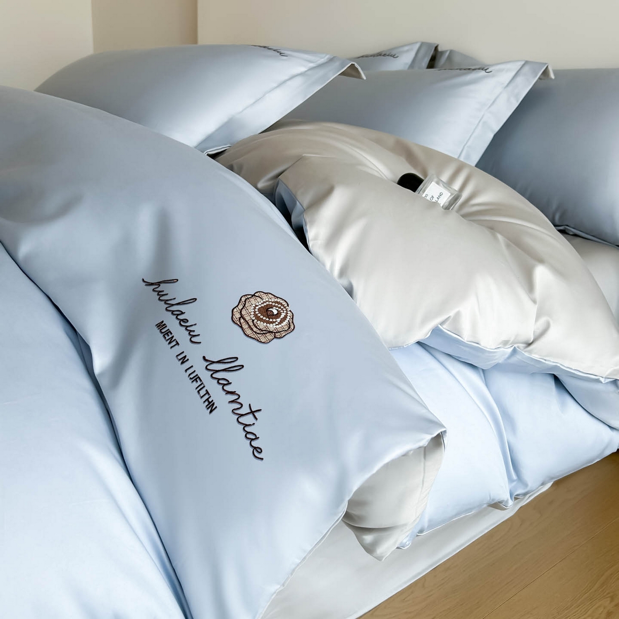 91家纺网 家纺一手货源 找家纺 涵宸家纺 2026新款全棉工艺款四件套-西雅图 西雅图-兰