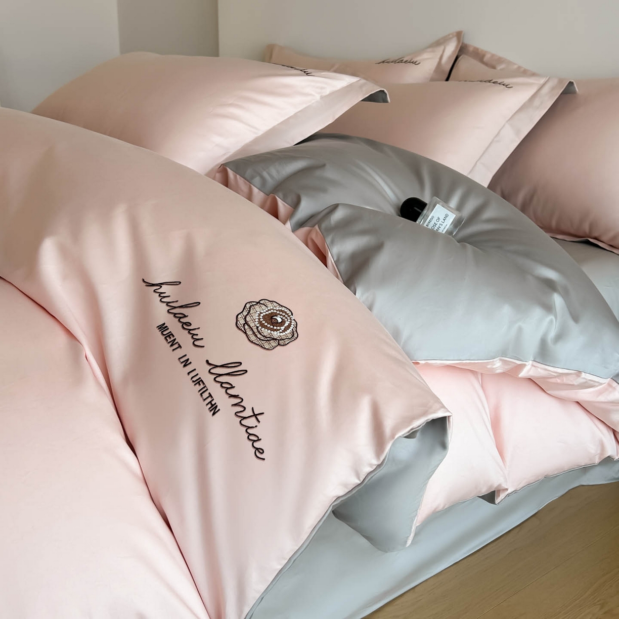 91家纺网 家纺一手货源 找家纺 涵宸家纺 2026新款全棉工艺款四件套-西雅图 西雅图-粉