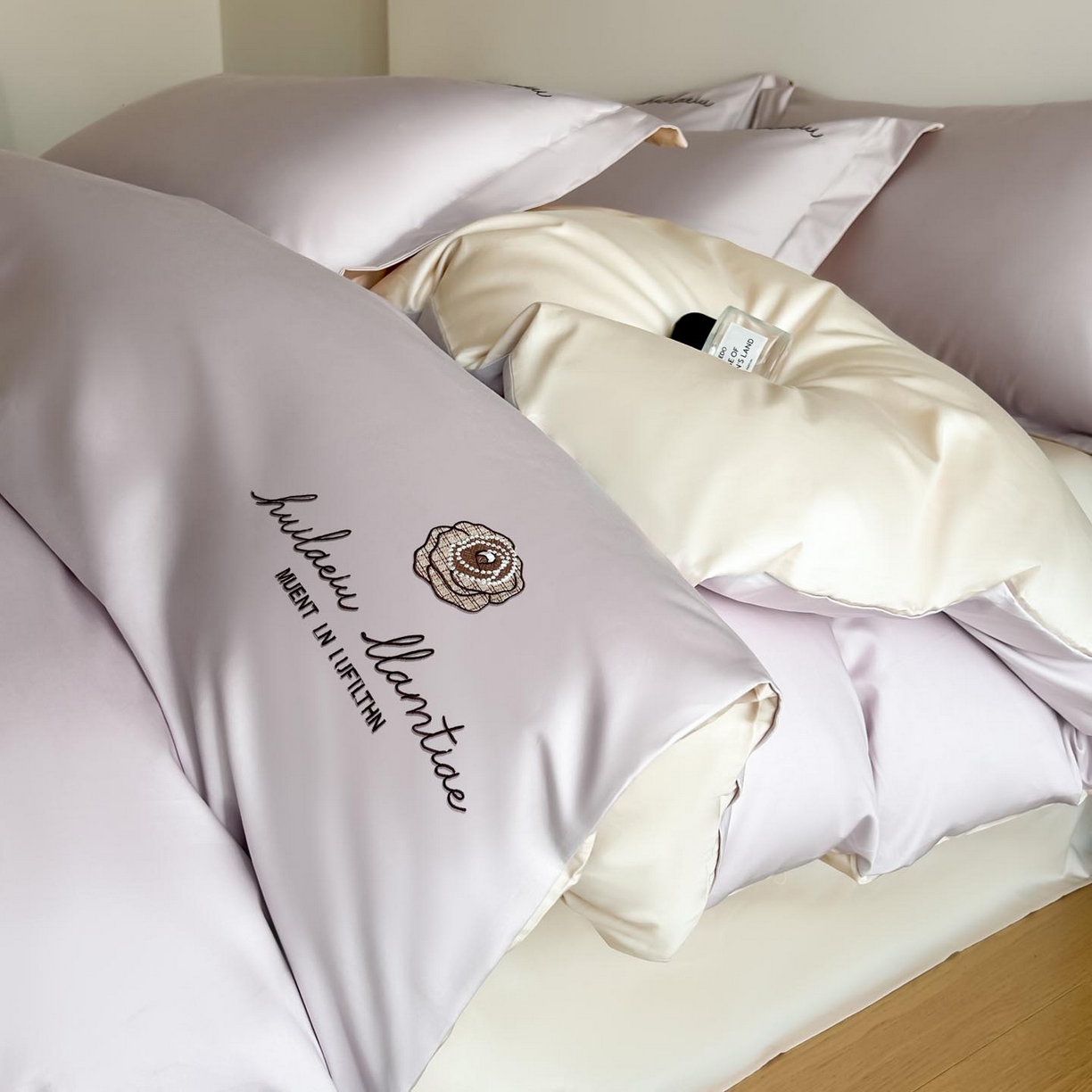 91家纺网 家纺一手货源 找家纺 涵宸家纺 2026新款全棉工艺款四件套-西雅图 西雅图-紫