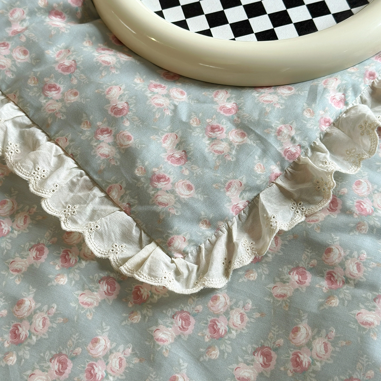 91家纺网 家纺一手货源 找家纺 绫韵家纺 2026新品夏季韩式浪漫小花边空调被夏被薄被子套件系列 黛蕊幽梦