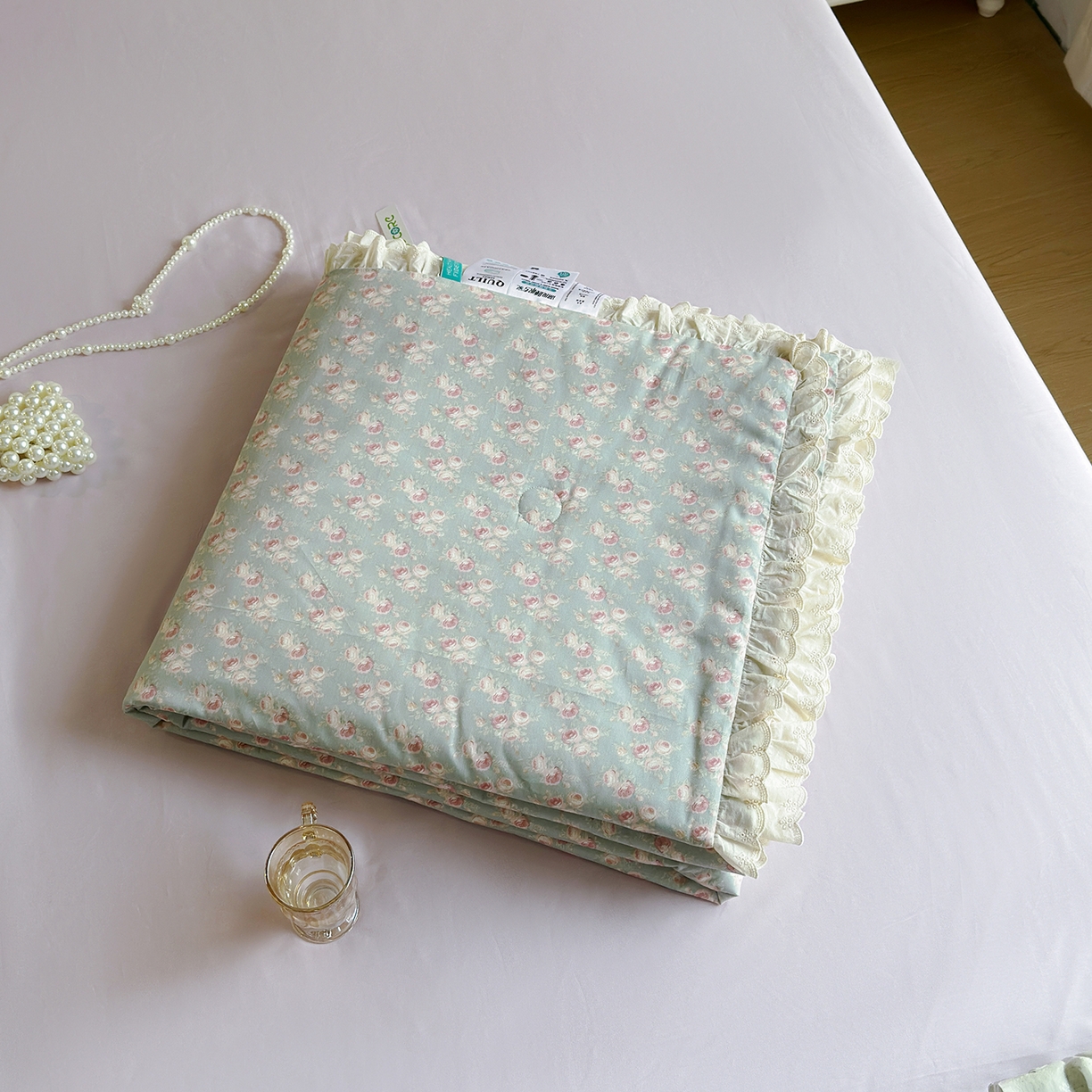 91家纺网 家纺一手货源 找家纺 绫韵家纺 2026新品夏季韩式浪漫小花边空调被夏被薄被子套件系列 黛蕊幽梦