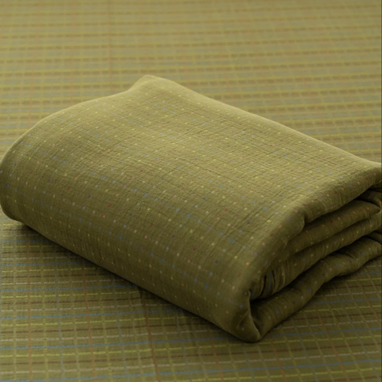 91家纺网 家纺一手货源 找家纺 双层纱家居 2025新款全棉纯棉色织提花双层纱四件套 彩虹格-绿