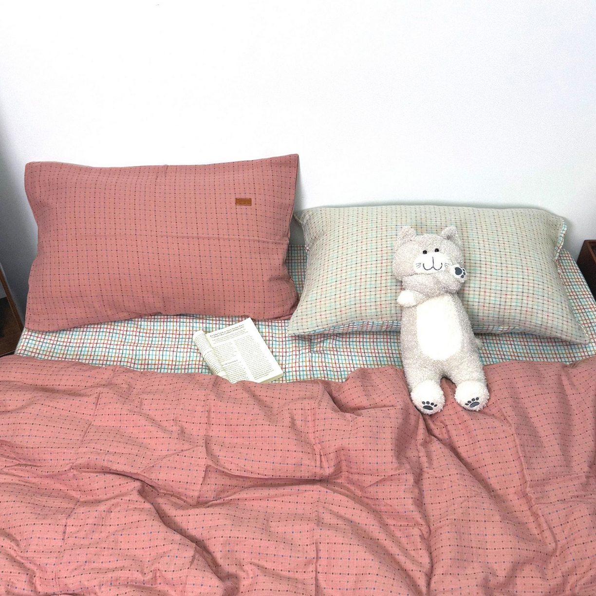 双层纱家居 2025新款全棉纯棉色织提花双层纱四件套 彩虹格-米白+粉