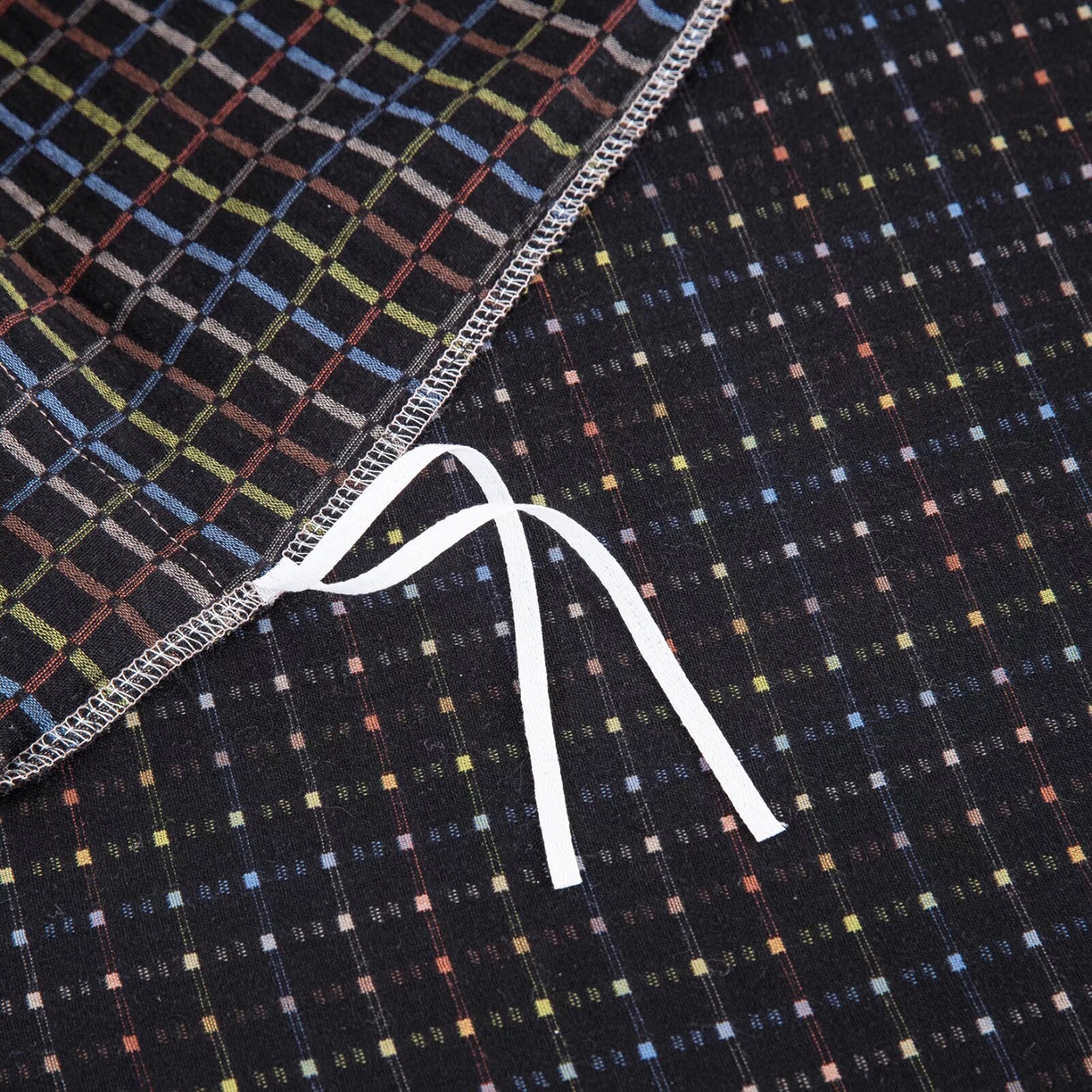 91家纺网 家纺一手货源 找家纺 双层纱家居 2025新款全棉纯棉色织提花双层纱四件套 彩虹格-黑纽扣款