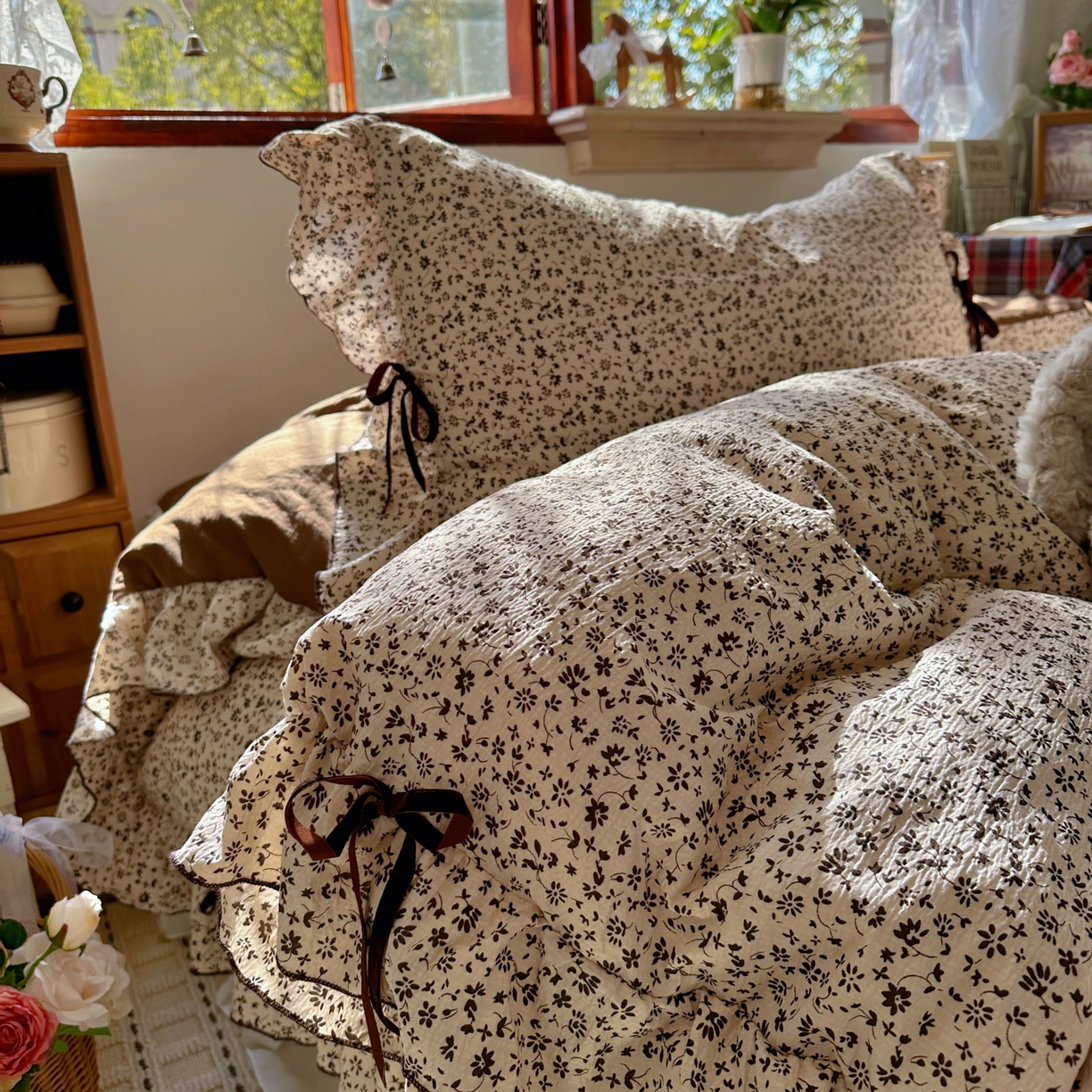 91家纺网 家纺一手货源 找家纺 （总）阿曼达 2026新款日韩系复古印花小碎花花边蝴蝶结系列四件套