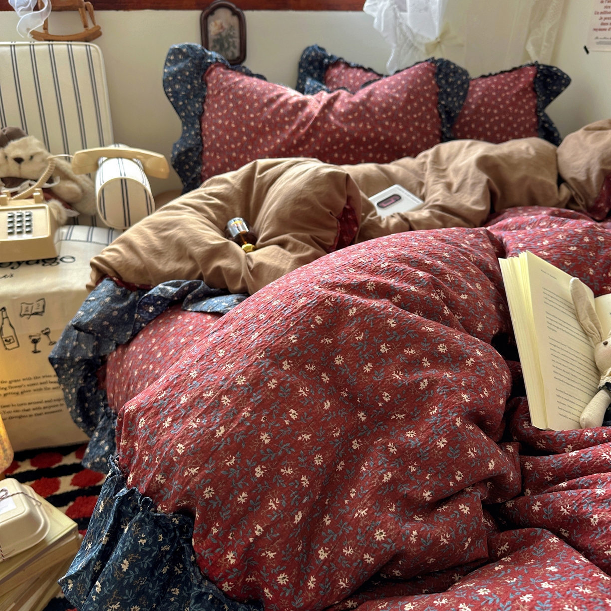 91家纺网 家纺一手货源 找家纺 （总）阿曼达 2026新款印花复古森系小碎花花边款四件套