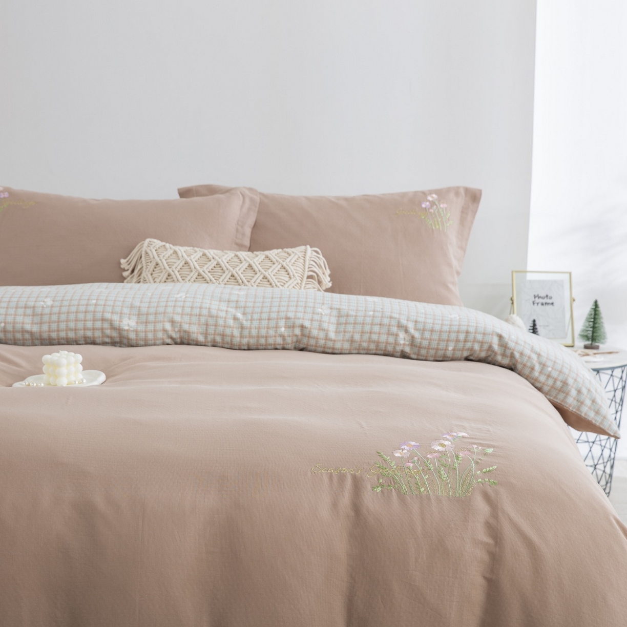 91家纺网 家纺一手货源 找家纺 双层纱家居 2026新款全棉纯棉双层纱绣花绣花四件套初语 初语-月色咖