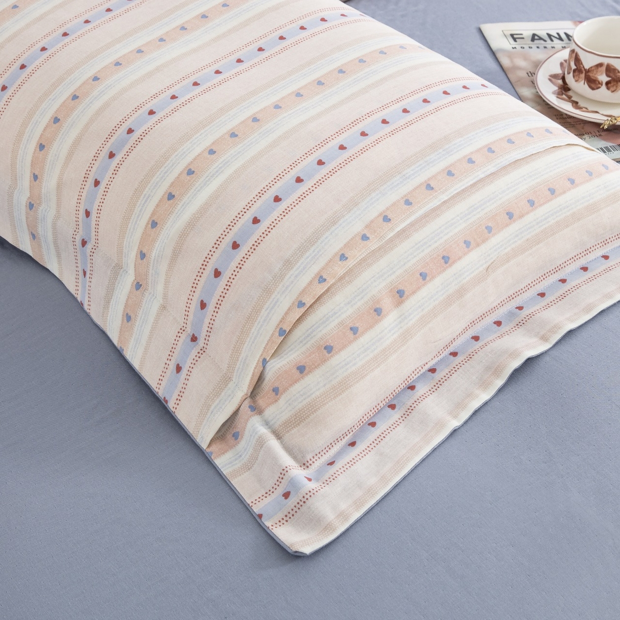 91家纺网 家纺一手货源 找家纺 双层纱家居 2026新款全棉纯棉双层纱绣花绣花四件套初语 初语-雾霾蓝