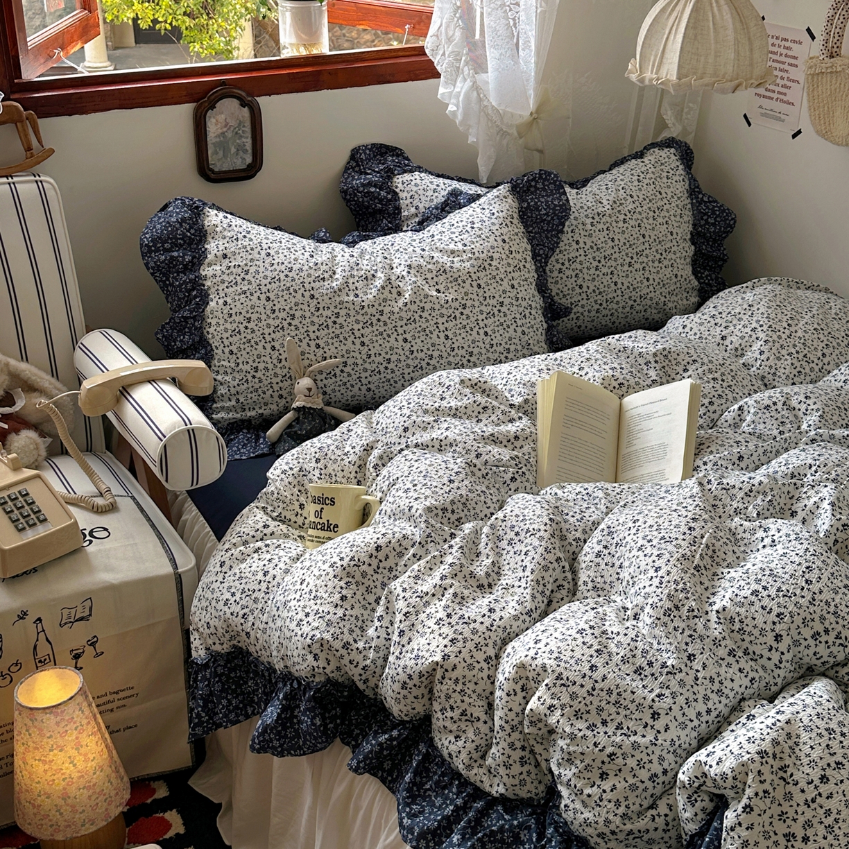 91家纺网 家纺一手货源 找家纺 阿曼达 2026新款印花复古森系小碎花花边款四件套 复古森系-林间序-奶白