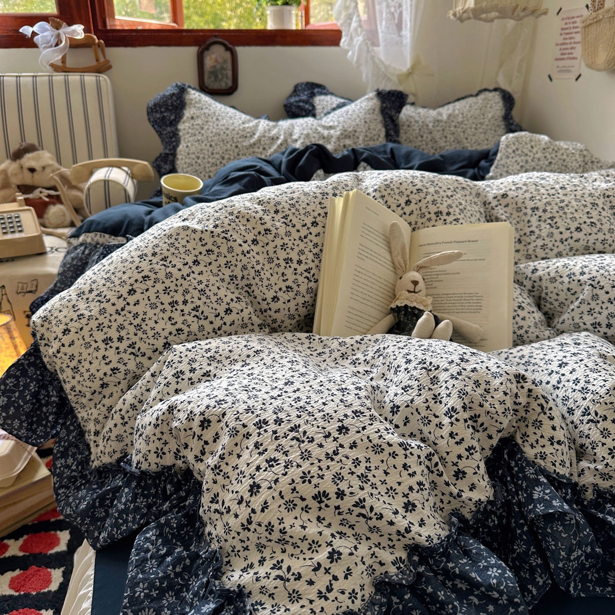 91家纺网 家纺一手货源 找家纺 阿曼达 2026新款印花复古森系小碎花花边款四件套 复古森系-林间序-奶白