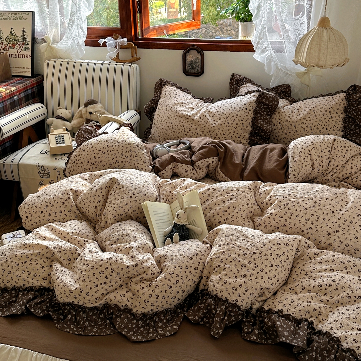 91家纺网 家纺一手货源 找家纺 阿曼达 2026新款印花复古森系小碎花花边款四件套 复古森系-木棉笺-驼