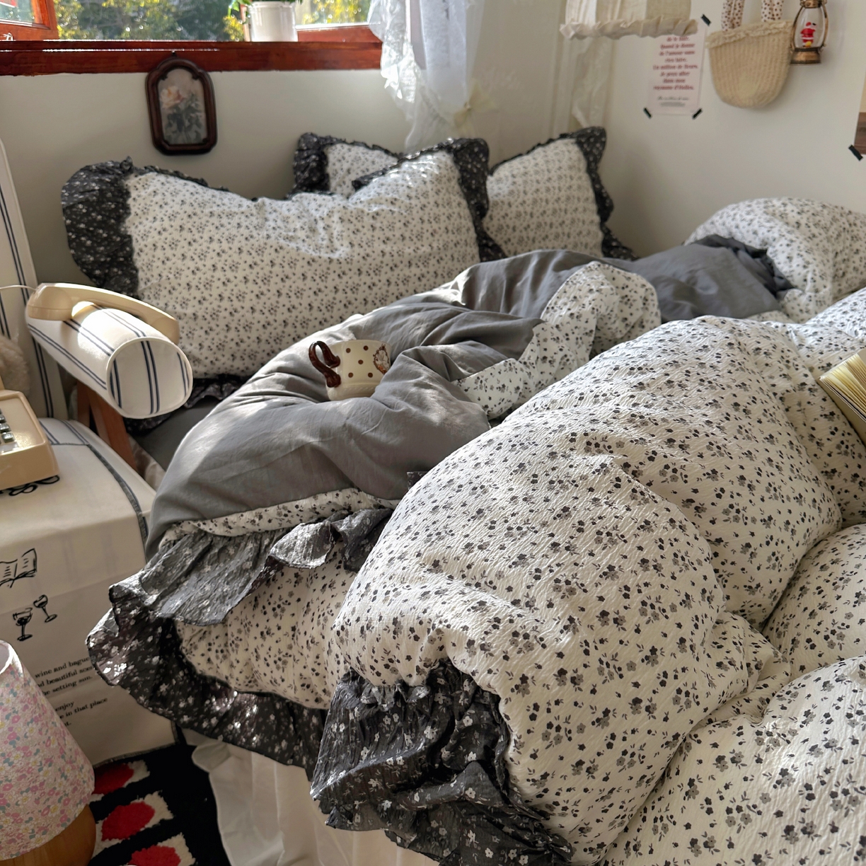 91家纺网 家纺一手货源 找家纺 阿曼达 2026新款印花复古森系小碎花花边款四件套 复古森系-松月间-米