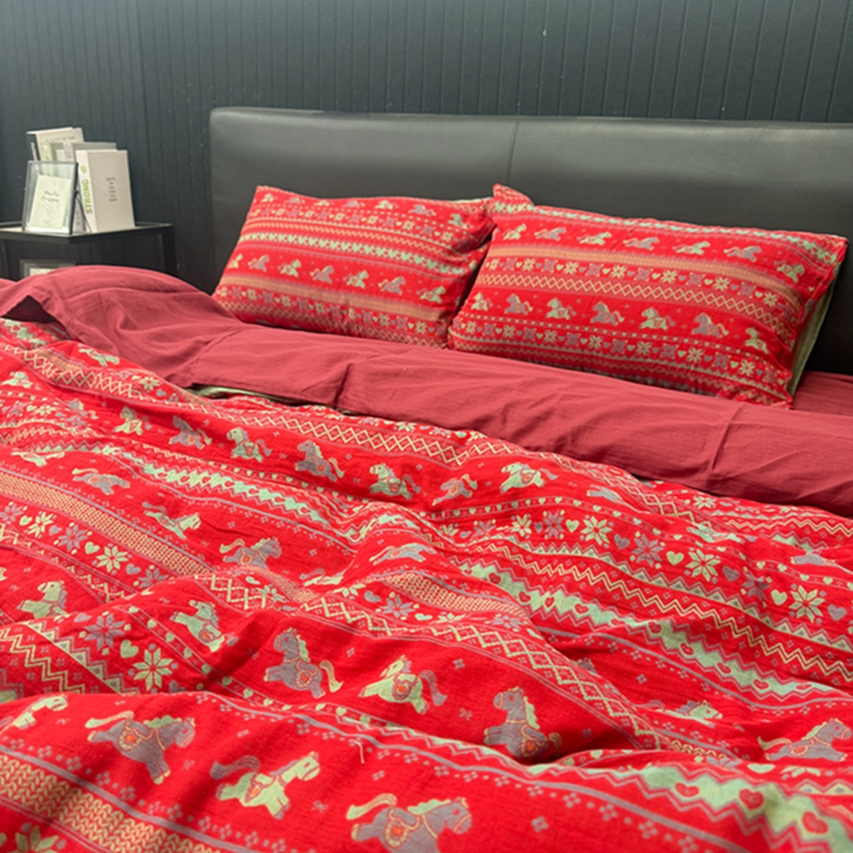 91家纺网 家纺一手货源 找家纺 （总）双层纱家居 2026新款快乐小马全棉纯棉色织提花四件套