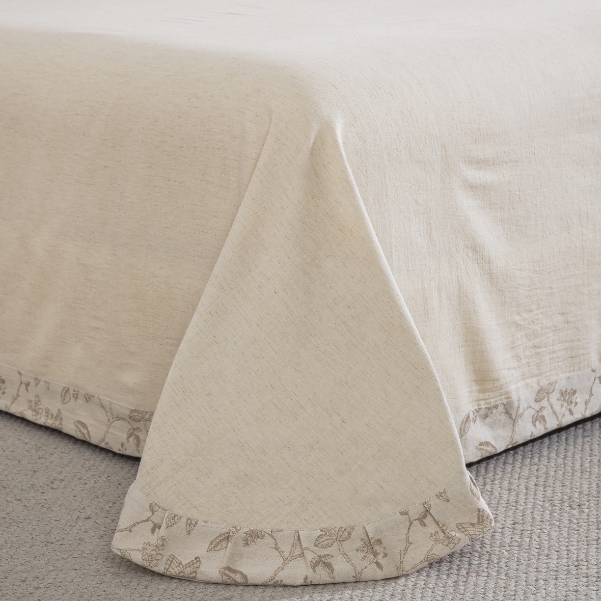 91家纺网 家纺一手货源 找家纺 （总）双层纱家居 2026新款棉麻色织大提花织带款四件套-蝶蔓