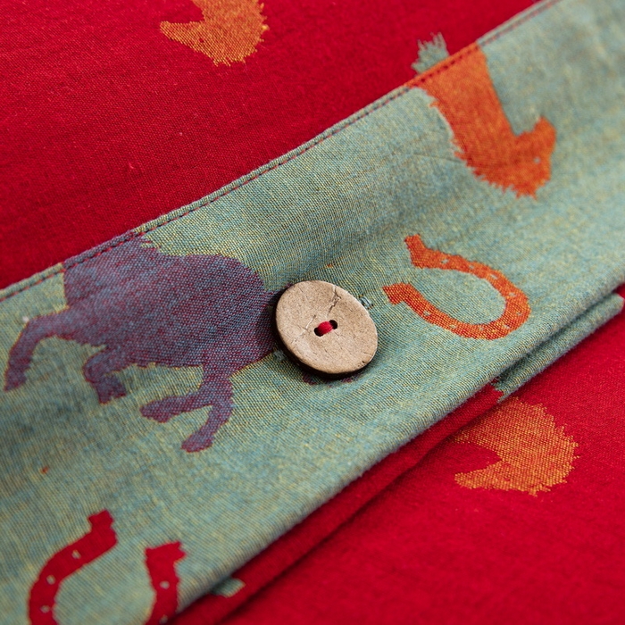 91家纺网 家纺一手货源 找家纺 双层纱家居 2026新款马上有钱全棉纯棉色织提花双层纱纽扣款四件套 马上有钱-正红