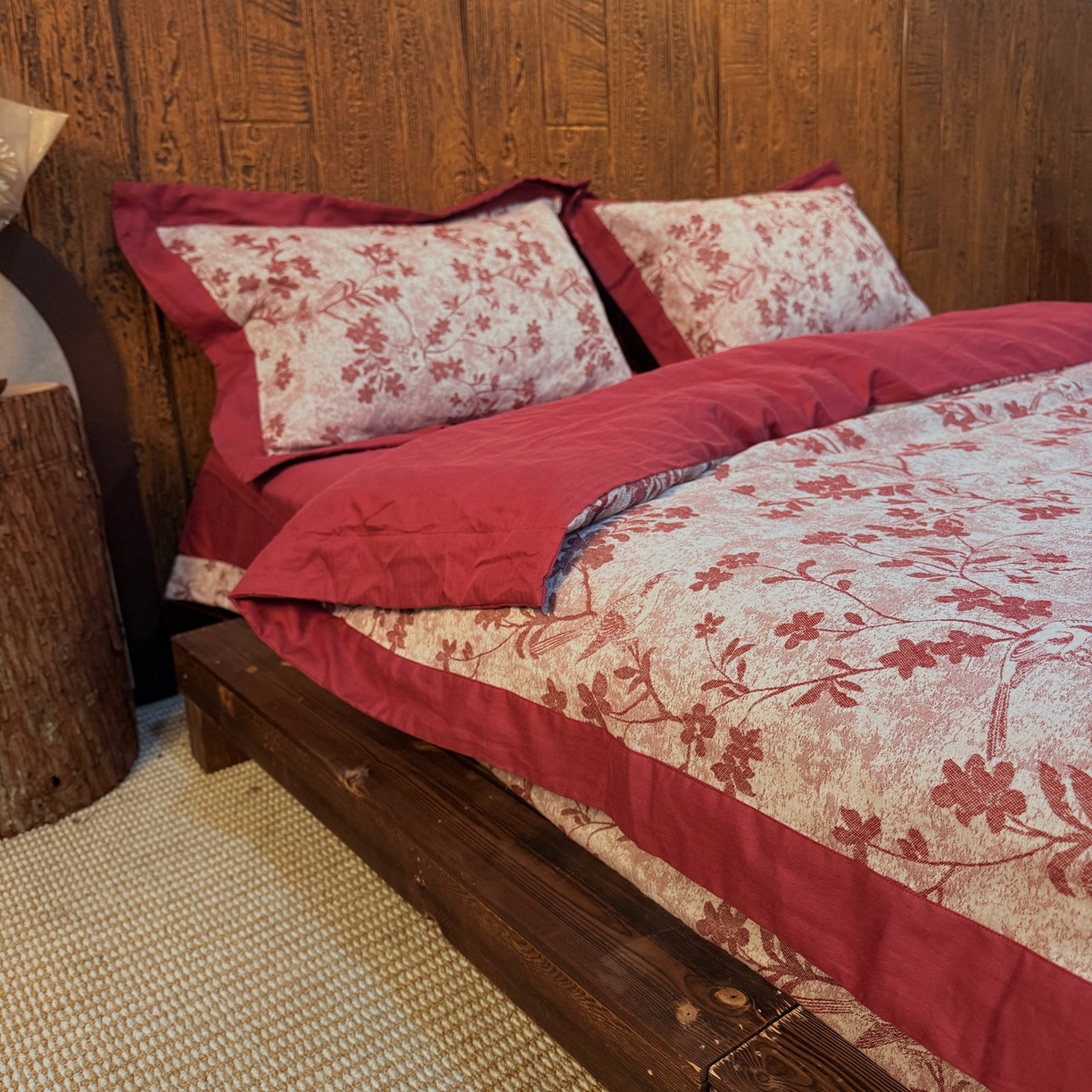 91家纺网 家纺一手货源 找家纺 （总）双层纱家居 2026新款全棉纯棉单层色织提花飞边拼角款四件套喜上眉梢