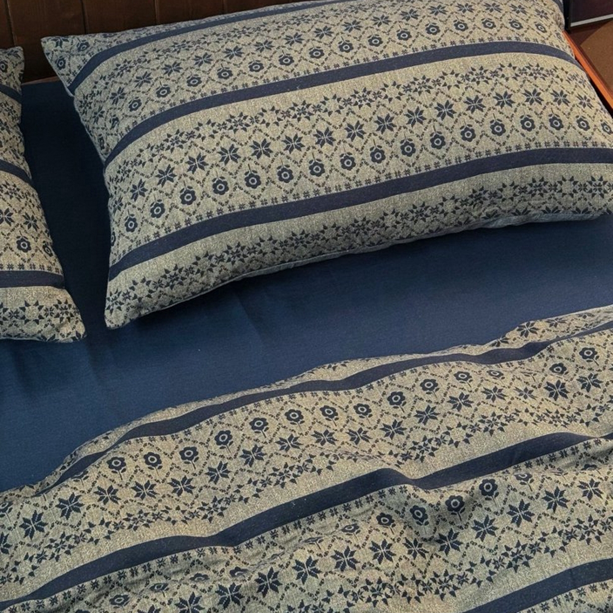 91家纺网 家纺一手货源 找家纺 （总）双层纱家居 2026新款全棉纯棉色织提花双层纱四件套-丝羽黑