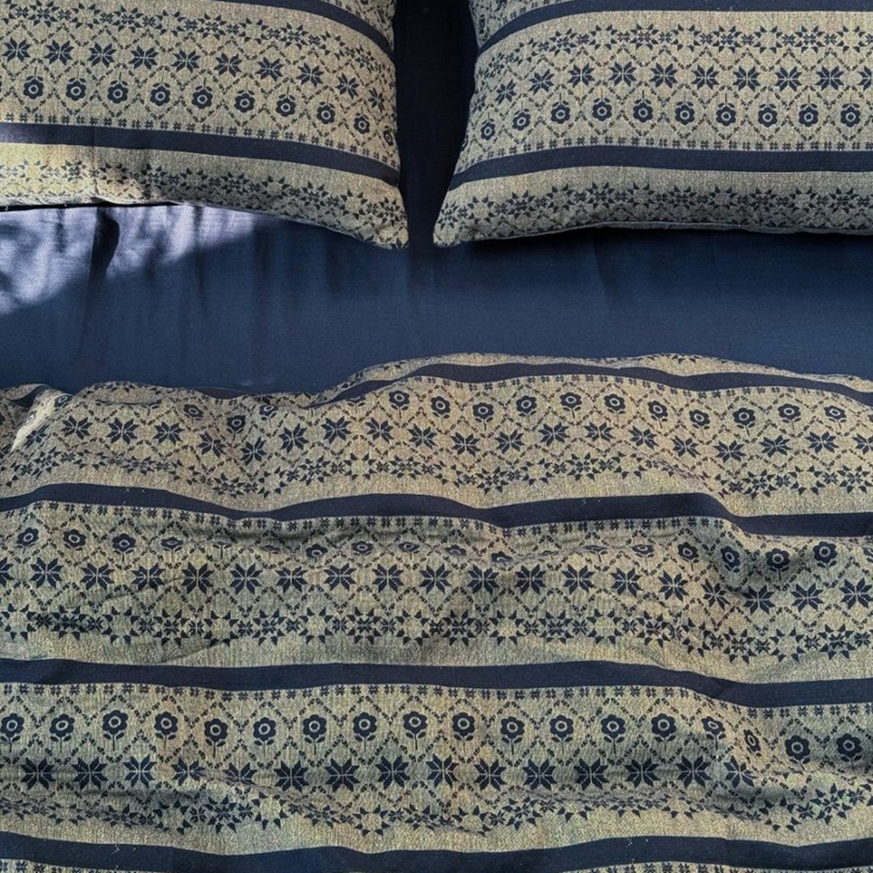 91家纺网 家纺一手货源 找家纺 （总）双层纱家居 2026新款全棉纯棉色织提花双层纱四件套-丝羽黑