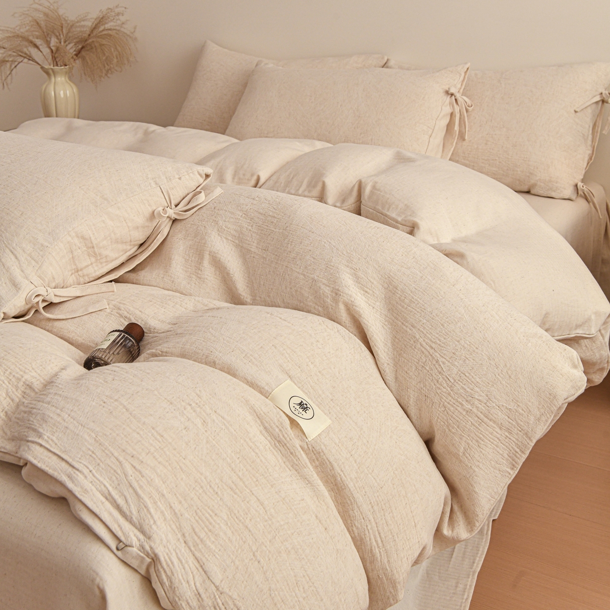 91家纺网 家纺一手货源 找家纺 KA家纺 2026春夏新品色织提花棉麻四件套  系带款 系带-缕素