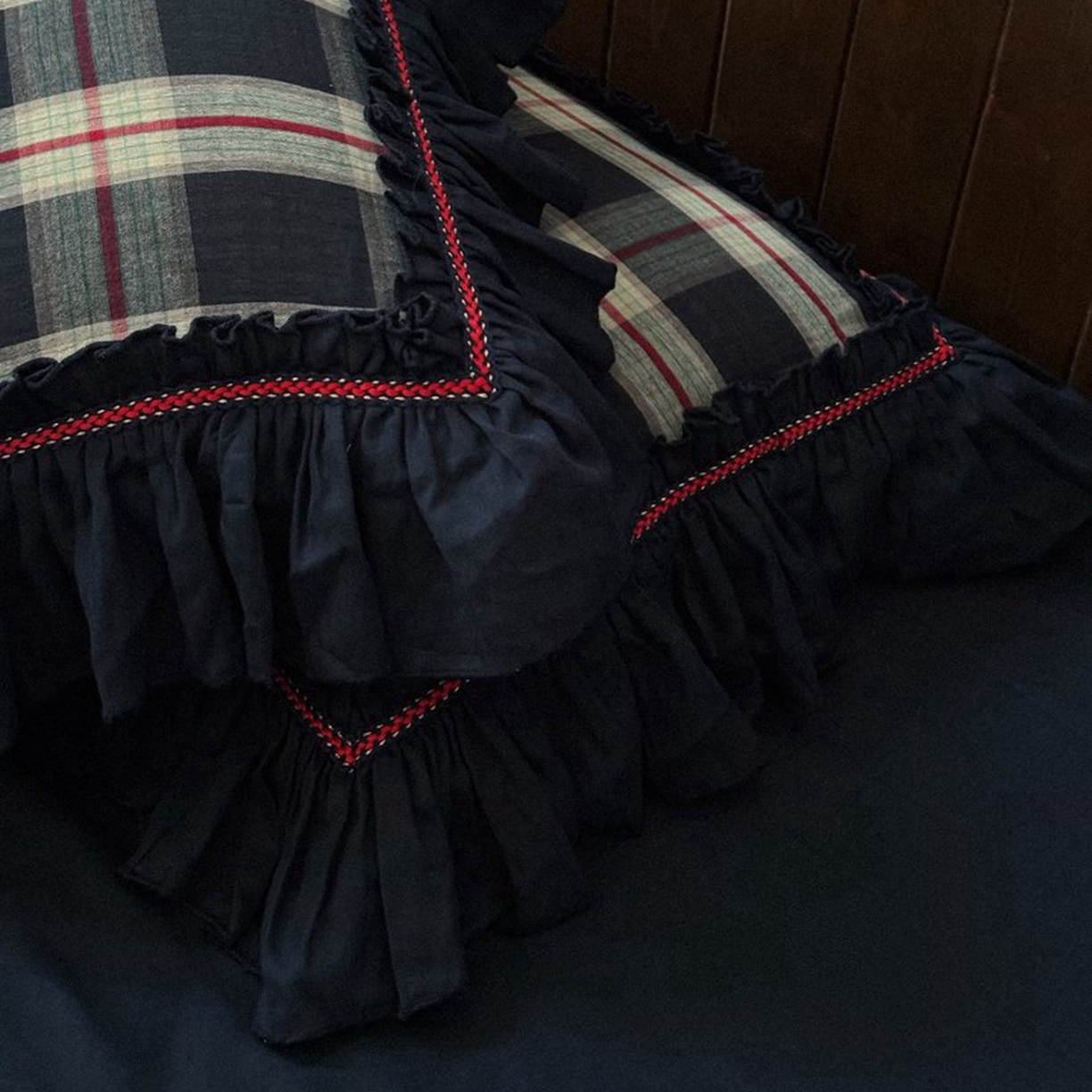 91家纺网 家纺一手货源 找家纺 （总）双层纱家居 2026新款全棉纯棉色织提花双层纱四件套-墨染花园