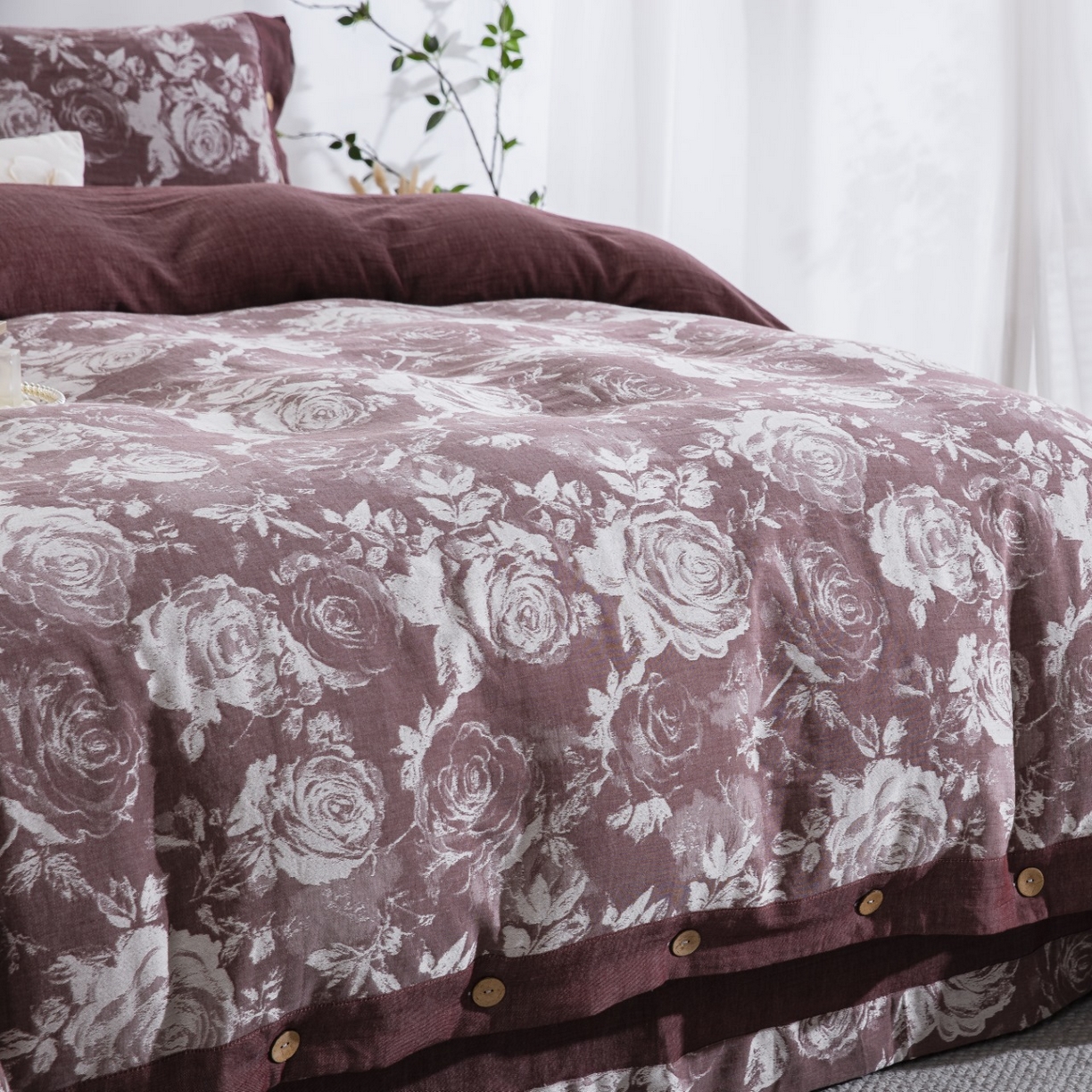 91家纺网 家纺一手货源 找家纺 （总）双层纱家居 2026新款全棉纯棉色织提花纽扣款四件套-玫瑰庄园