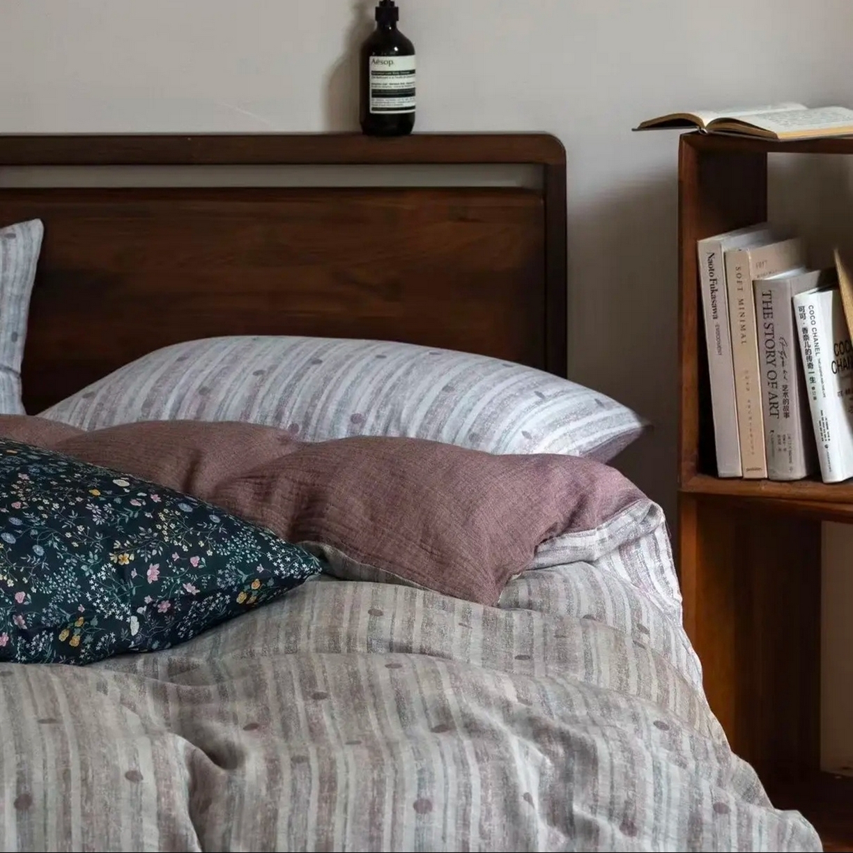 91家纺网 家纺一手货源 找家纺 （总）双层纱家居 2026新款波点全棉纯棉色织提花双层纱四件套