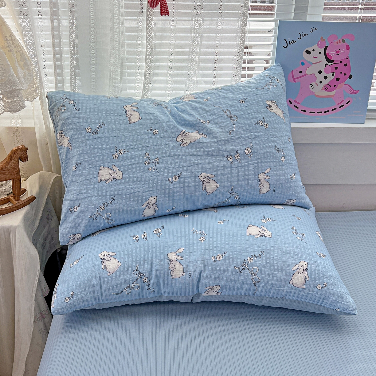 91家纺网 家纺一手货源 找家纺 王朝国际 2026新款A类彩竺棉印花四件套 奶萌兔