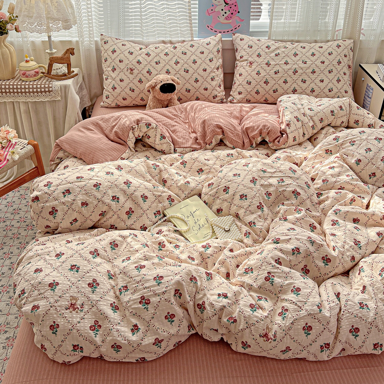 91家纺网 家纺一手货源 找家纺 王朝国际 2026新款A类彩竺棉印花四件套 蔷薇恋人