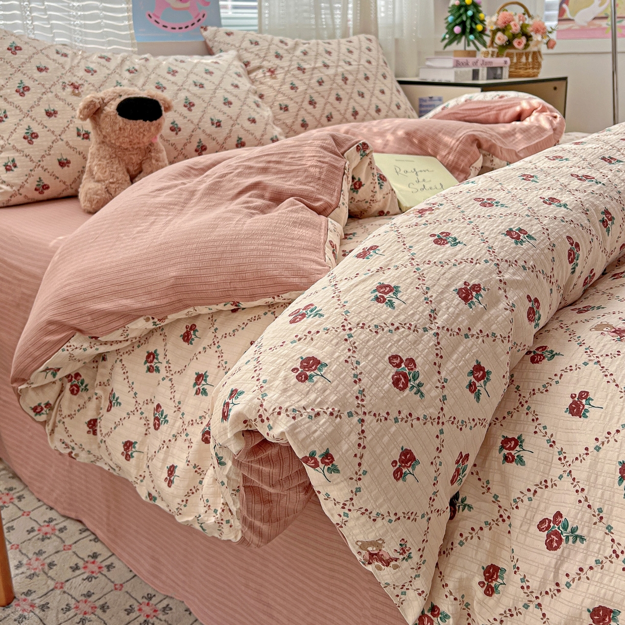 91家纺网 家纺一手货源 找家纺 王朝国际 2026新款A类彩竺棉印花四件套 蔷薇恋人