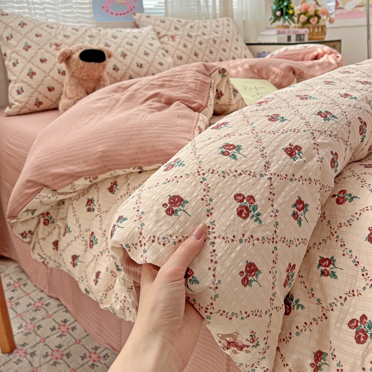 91家纺网 家纺一手货源 找家纺 王朝国际 2026新款A类彩竺棉印花四件套 蔷薇恋人