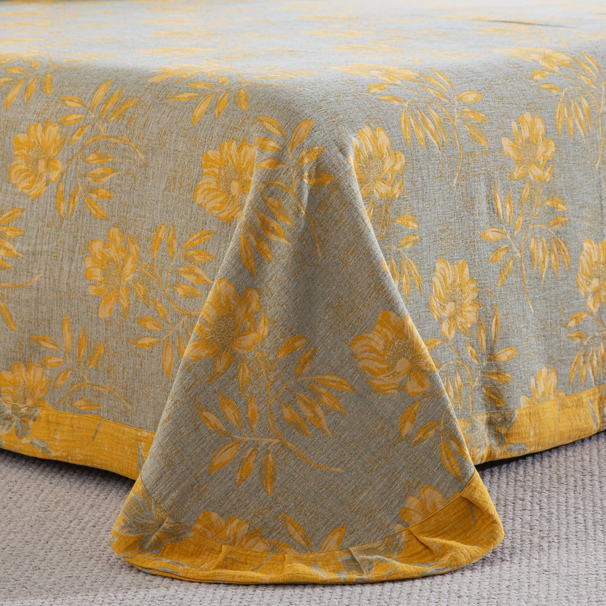 91家纺网 家纺一手货源 找家纺 双层纱家居 2026新款国色天香全棉纯棉色织提花纽扣款四件套 国色天香-灰