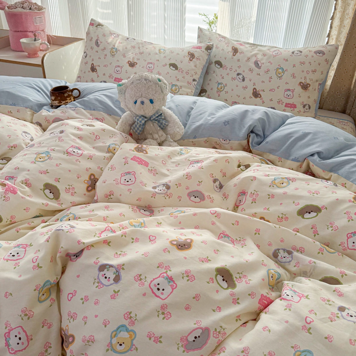 91家纺网 家纺一手货源 找家纺 KA家纺 2026春夏新款全棉床盖款卡通印花四件套 萌宠伙伴
