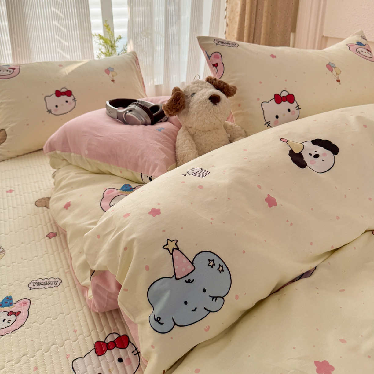 91家纺网 家纺一手货源 找家纺 KA家纺 2026春夏新款全棉床盖款卡通印花四件套 爱心小猫
