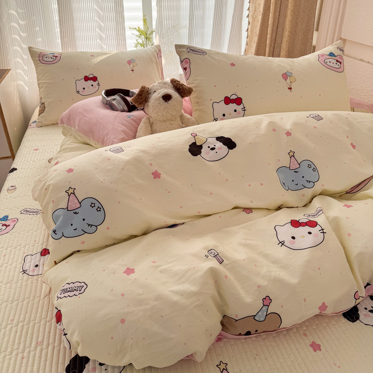 91家纺网 家纺一手货源 找家纺 KA家纺 2026春夏新款全棉床盖款卡通印花四件套 爱心小猫