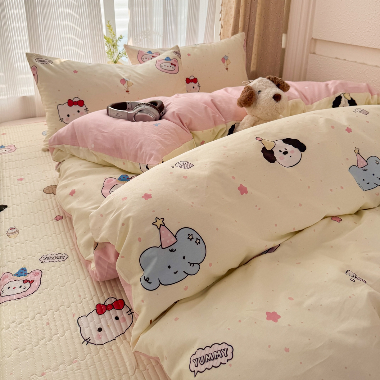 91家纺网 家纺一手货源 找家纺 KA家纺 2026春夏新款全棉床盖款卡通印花四件套 爱心小猫