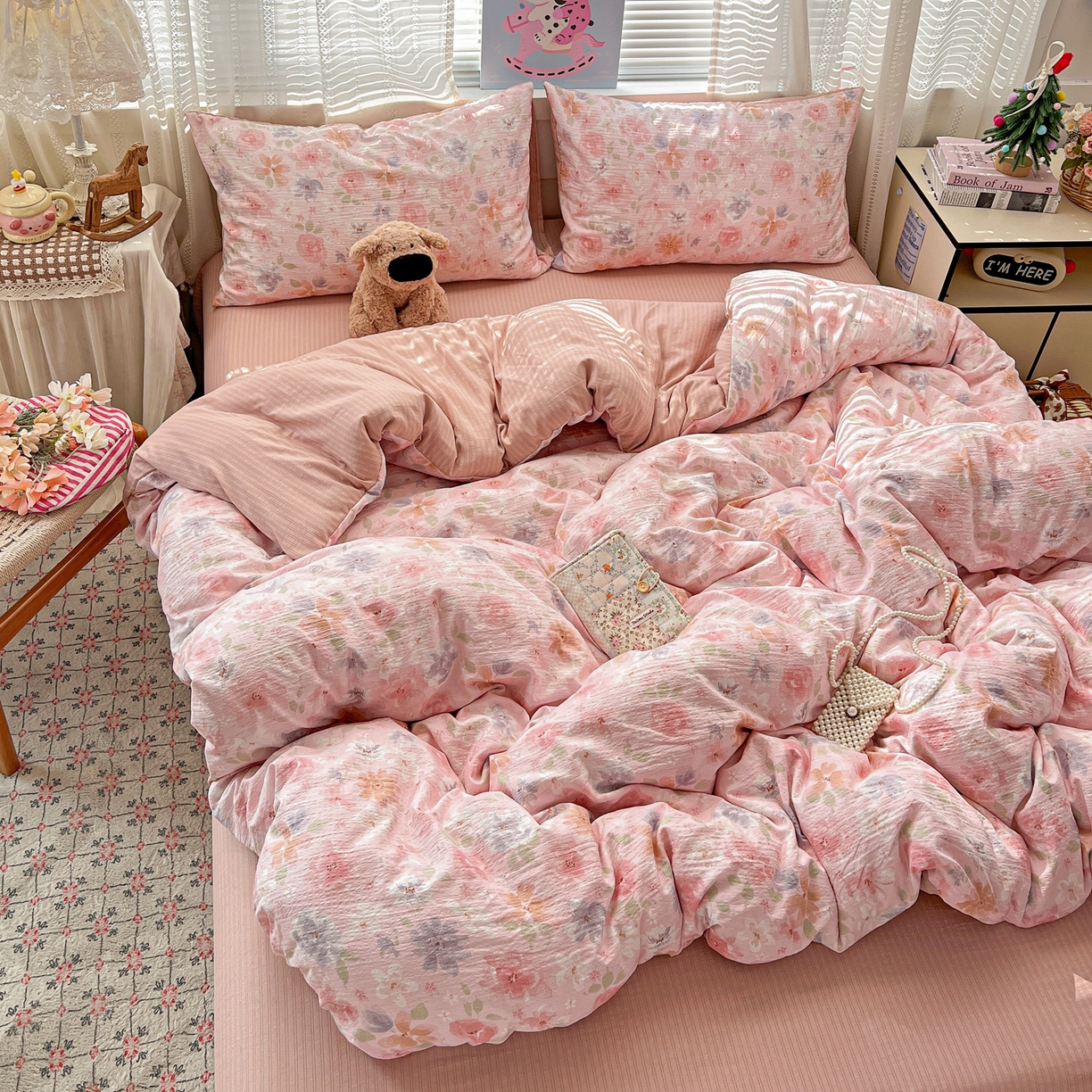 91家纺网 家纺一手货源 找家纺 王朝国际 2026新款A类彩竺棉印花四件套 桃夭夭