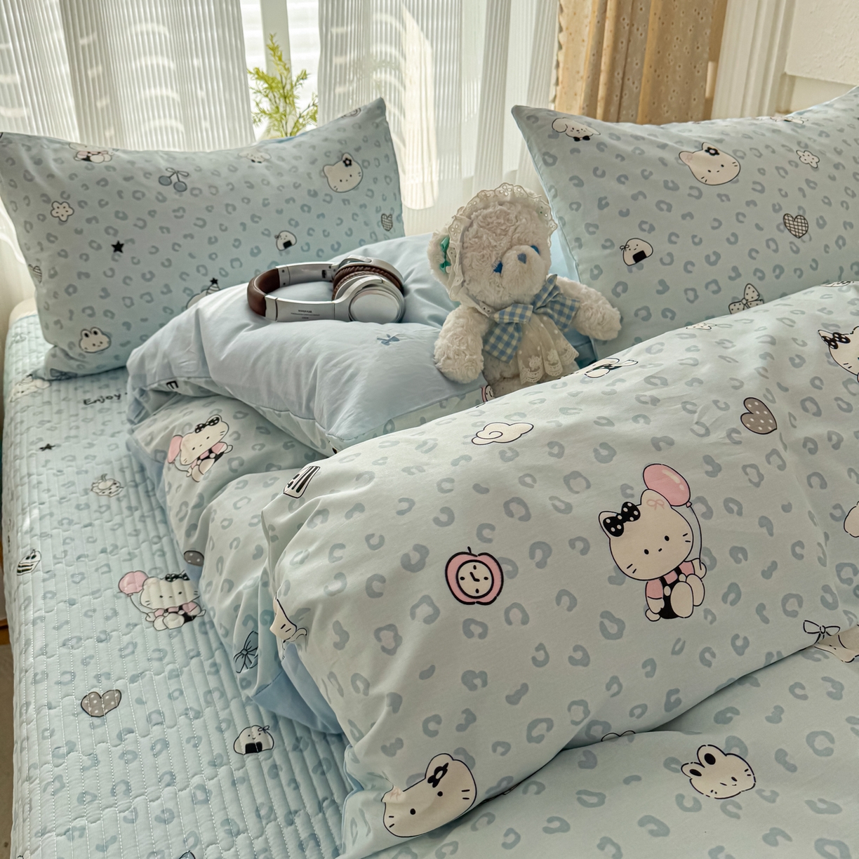 91家纺网 家纺一手货源 找家纺 KA家纺 2026春夏新款全棉床盖款卡通印花四件套 豹纹猫咪