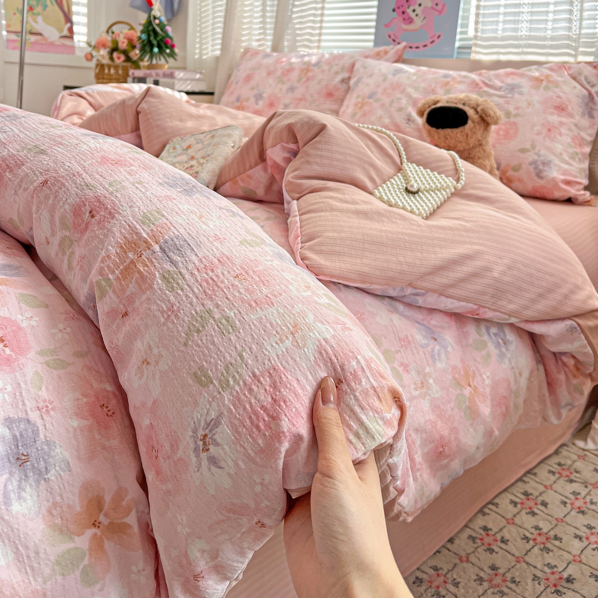 91家纺网 家纺一手货源 找家纺 王朝国际 2026新款A类彩竺棉印花四件套 桃夭夭