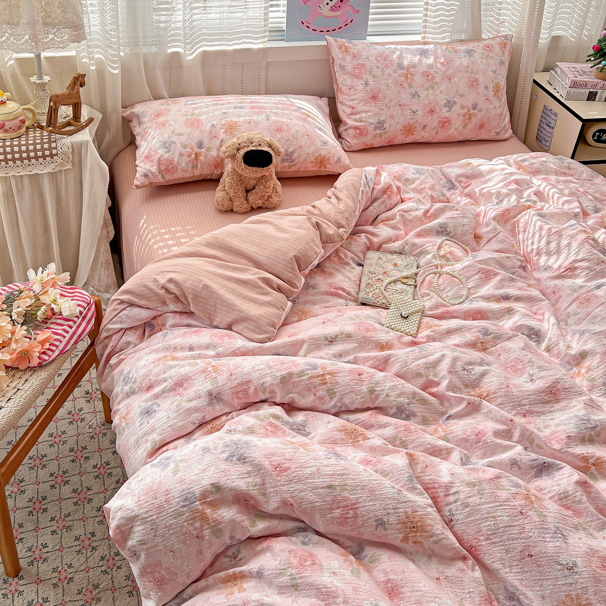 91家纺网 家纺一手货源 找家纺 王朝国际 2026新款A类彩竺棉印花四件套 桃夭夭