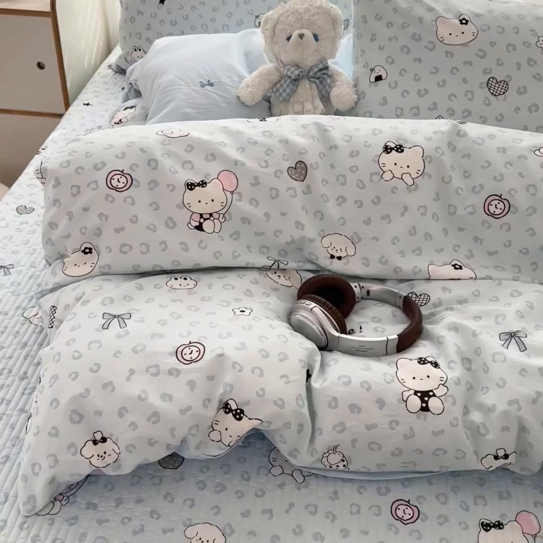 91家纺网 家纺一手货源 找家纺 KA家纺 2026春夏新款全棉床盖款卡通印花四件套 豹纹猫咪