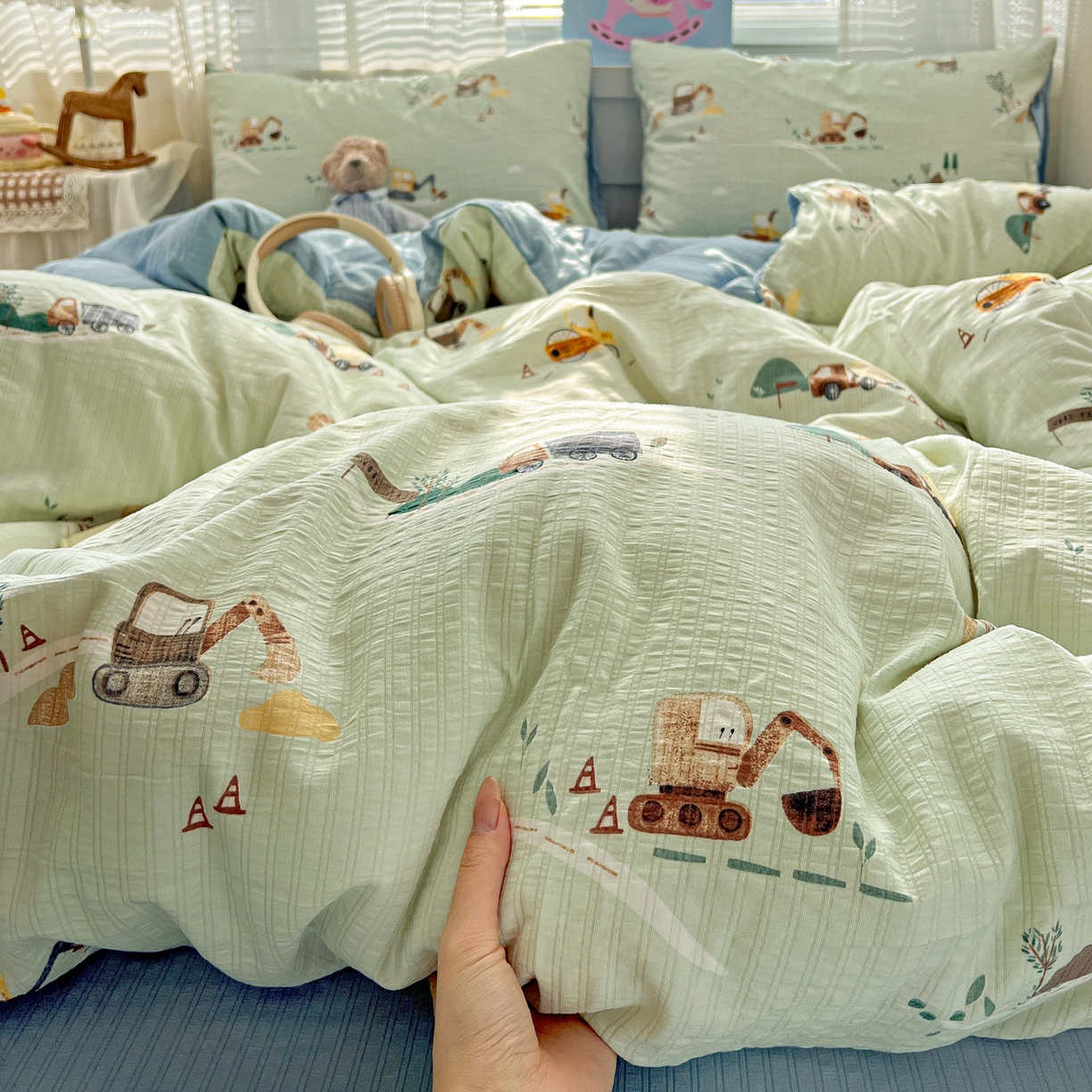 91家纺网 家纺一手货源 找家纺 王朝国际 2026新款A类彩竺棉印花四件套 挖掘机