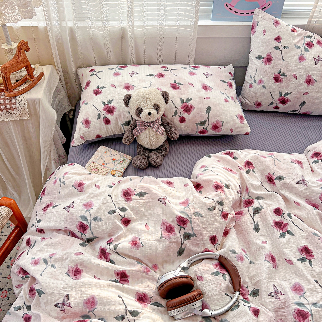 91家纺网 家纺一手货源 找家纺 王朝国际 2026新款A类彩竺棉印花四件套 雾漫玫瑰