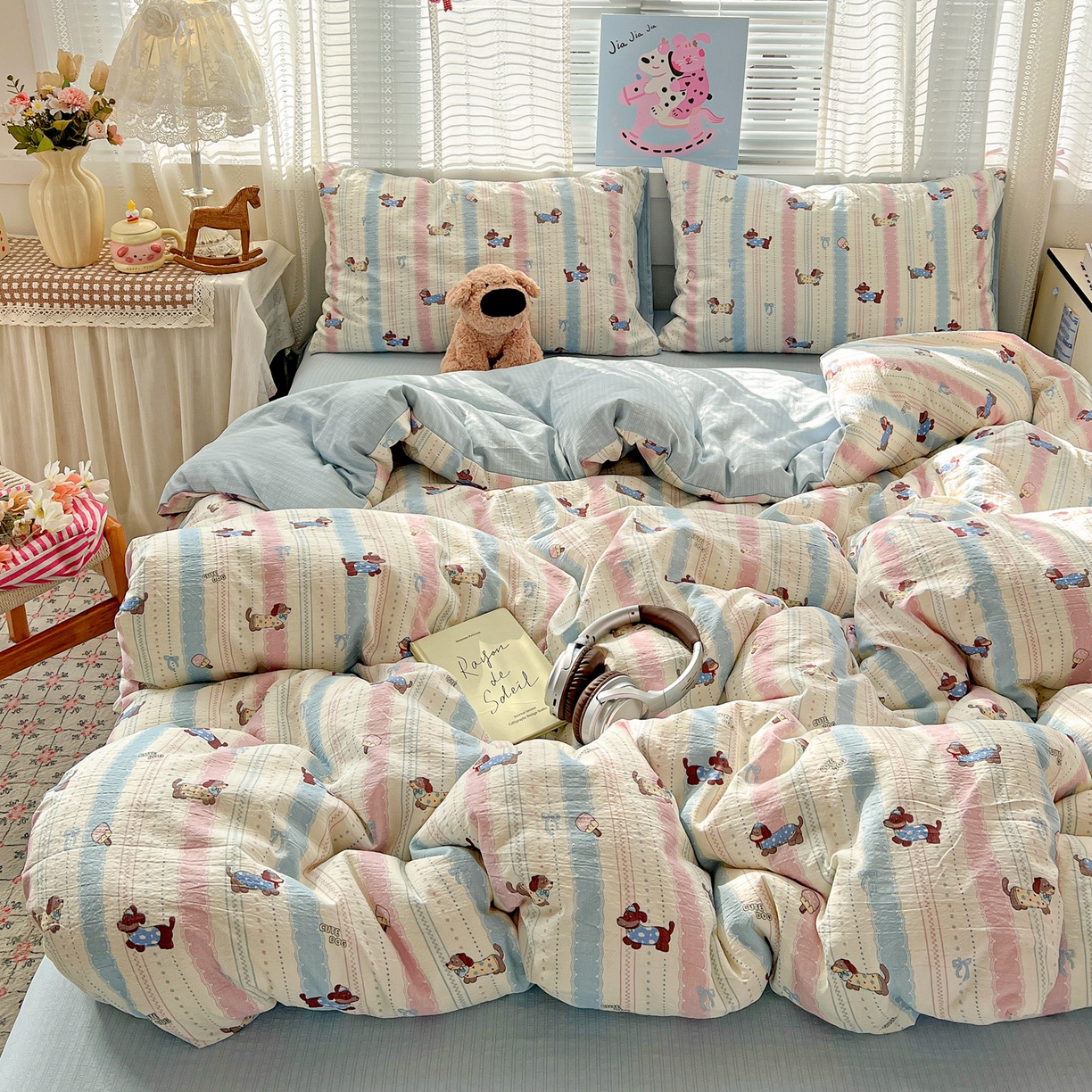 91家纺网 家纺一手货源 找家纺 王朝国际 2026新款A类彩竺棉印花四件套 小奶狗