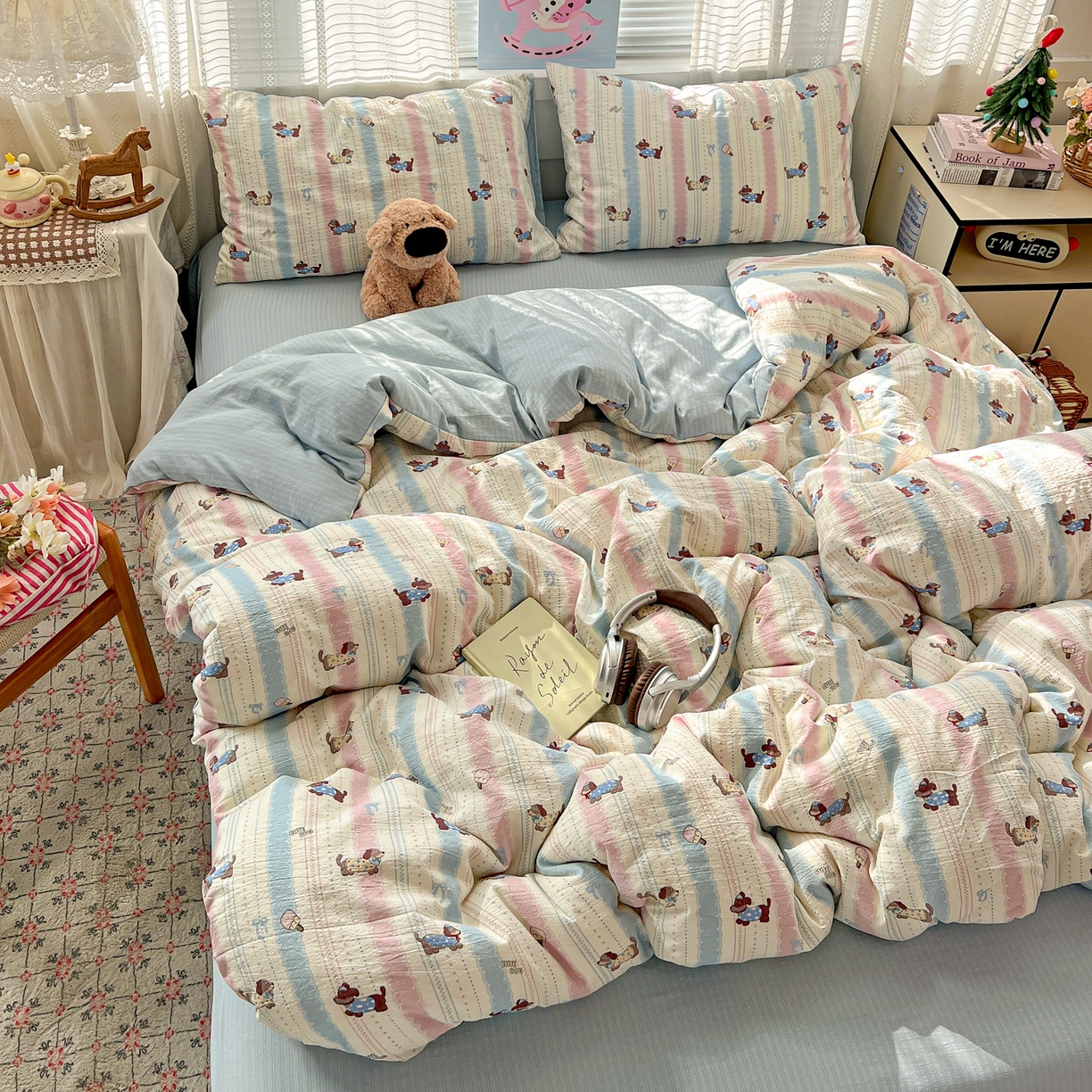 91家纺网 家纺一手货源 找家纺 王朝国际 2026新款A类彩竺棉印花四件套 小奶狗